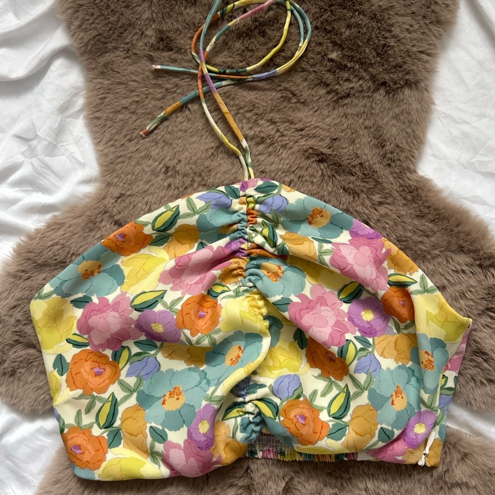 Zara Floral Halter Top Crop Top. Size S